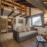 Pilier D'angle & Wellness 3* Courmayeur