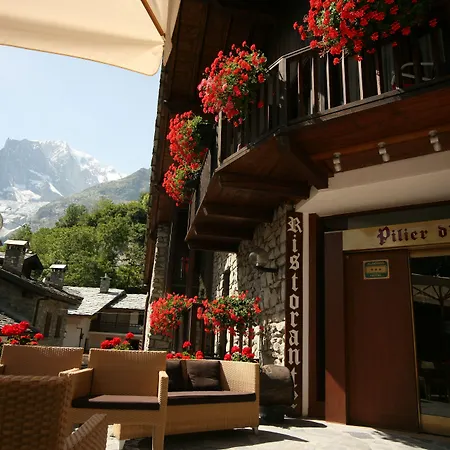 Pilier D'angle&wellness Courmayeur