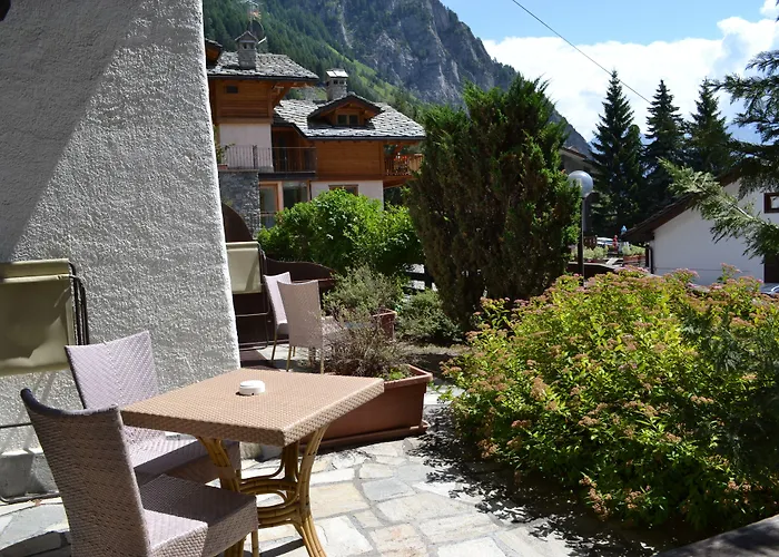 Pilier D'angle & Wellness Courmayeur